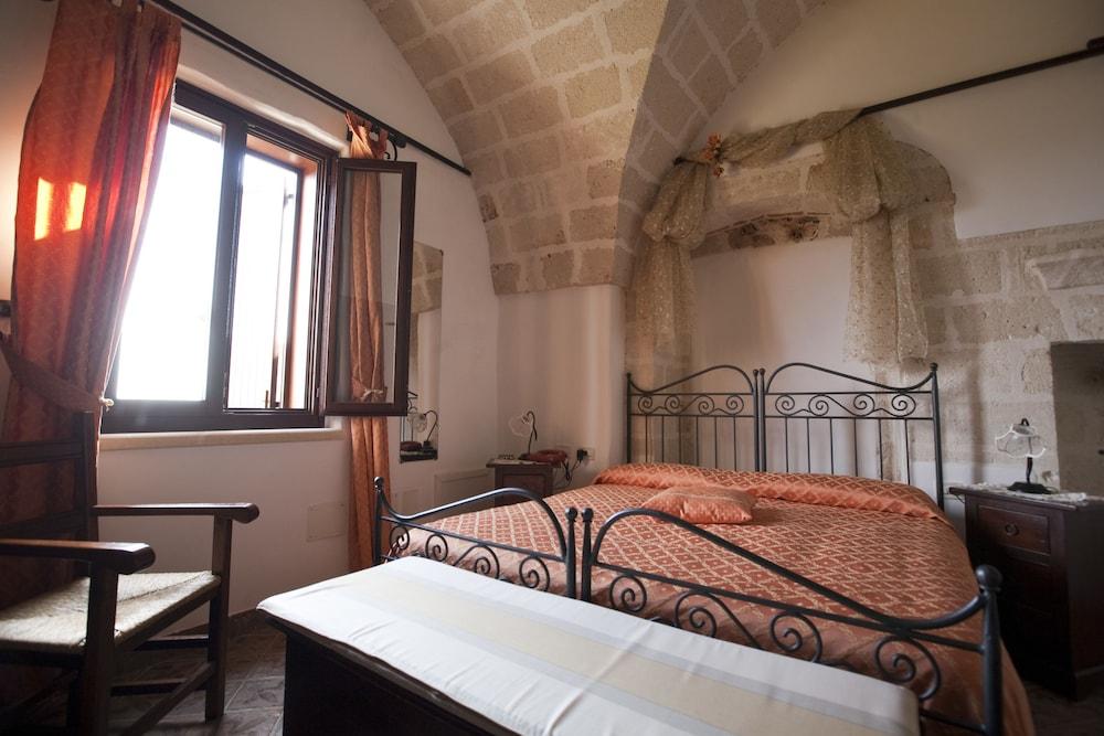 Masseria Bosco Аветрана Екстериор снимка