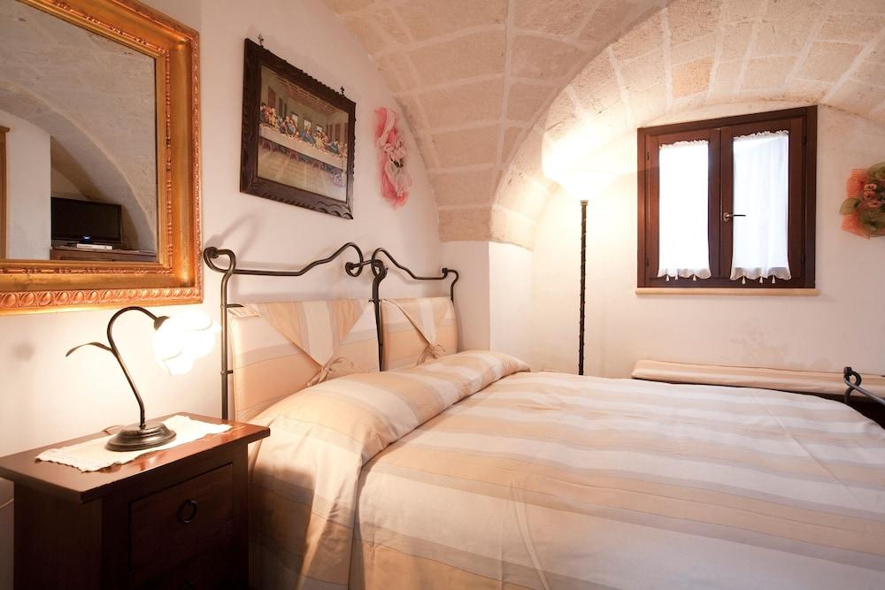 Masseria Bosco Аветрана Екстериор снимка