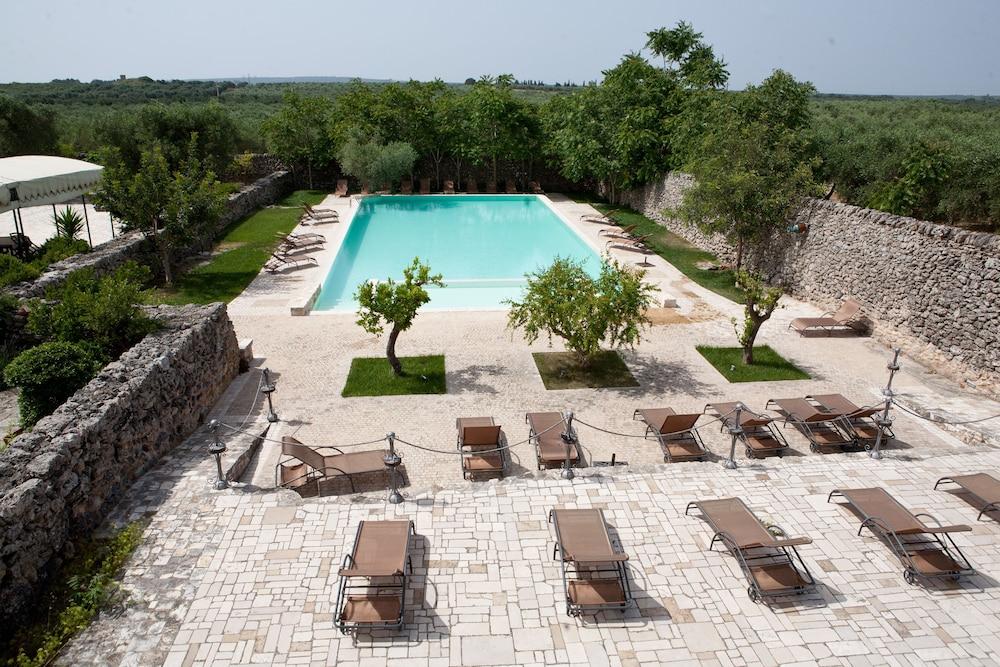 Masseria Bosco Аветрана Екстериор снимка