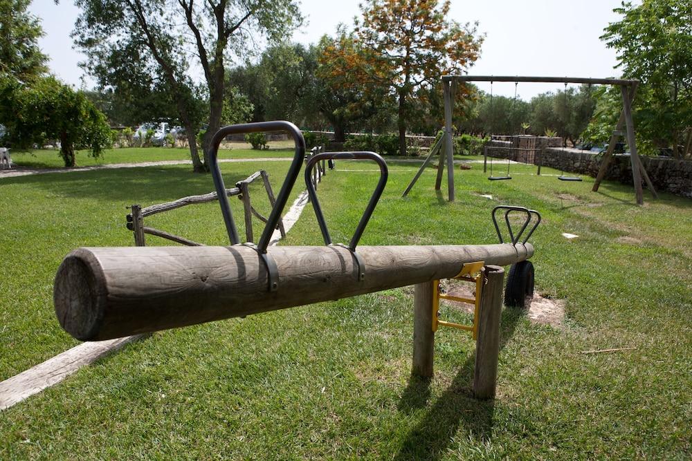 Masseria Bosco Аветрана Екстериор снимка